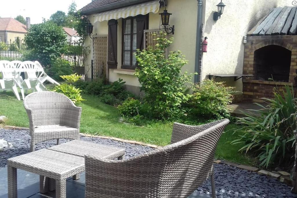 Gite De La Bouvotte Neuville-sur-Vannes Buitenkant foto
